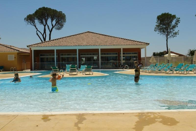 Maison Climatisee Avec Piscine Chauffee Calvisson Exterior photo